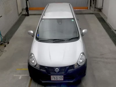 Nissan AD