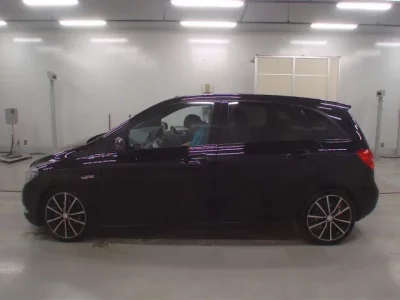Mercedes-Benz B CLASS