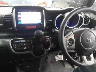 Honda N BOX PLUS