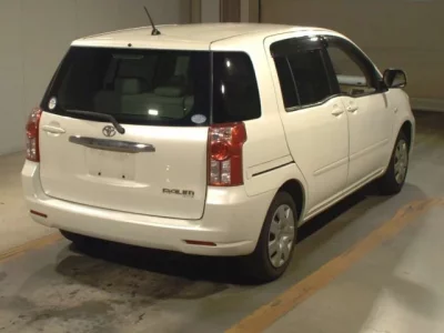 Toyota RAUM