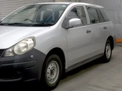 Nissan AD