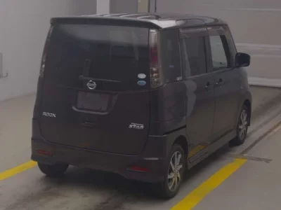 Nissan ROOX