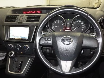 Nissan LAFESTA