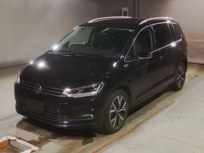 Volkswagen GOLF TOURAN