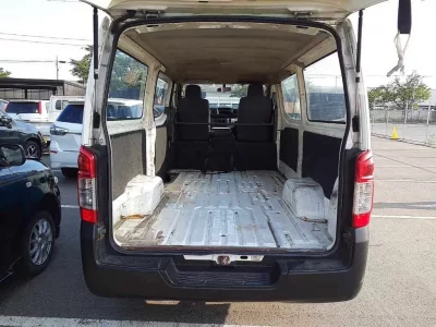 Nissan CARAVAN VAN