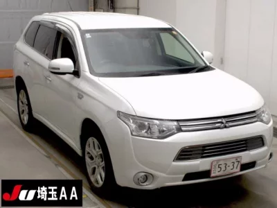 Mitsubishi OUTLANDER PHEV