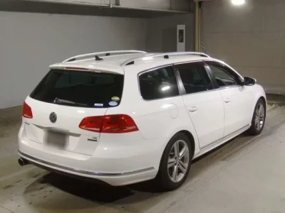 Volkswagen PASSAT VARIANT