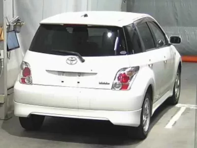 Toyota IST