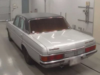 Nissan PRESIDENT
