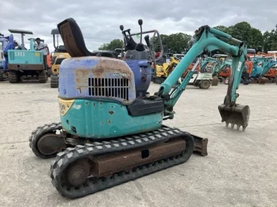 KOMATSU PC10MR-1