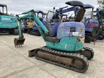 KOMATSU PC10MR-1
