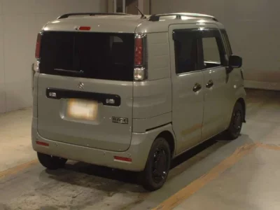 Suzuki SPACIA BASE