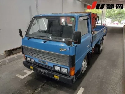 Mazda TITAN