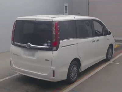 Toyota ESQUIRE