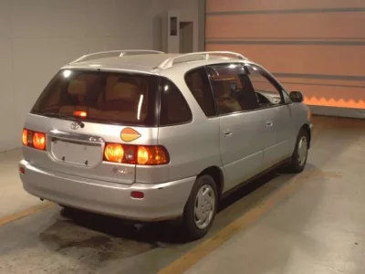 Toyota IPSUM