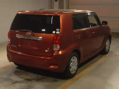 Toyota COROLLA RUMION