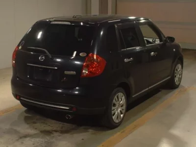 Mazda VERISA