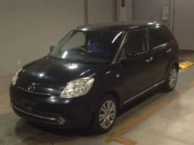 Mazda VERISA
