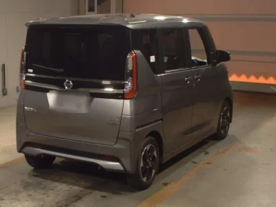 Nissan ROOX