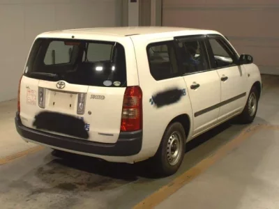 Toyota SUCCEED