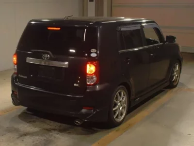 Toyota COROLLA RUMION