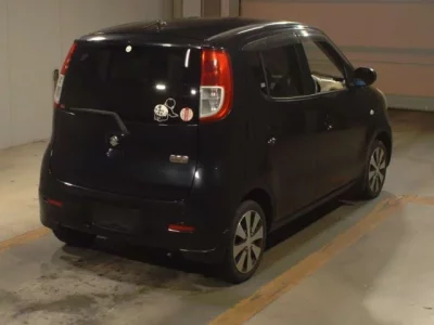 Suzuki MRWAGON