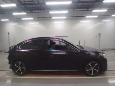 Subaru LEGACY B4
