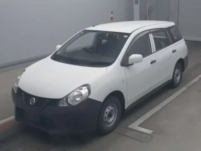 Nissan AD