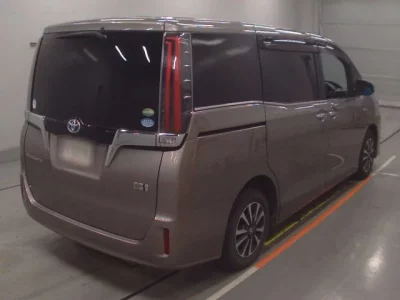 Toyota ESQUIRE