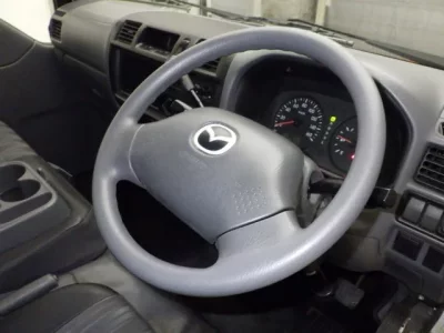 Mazda BONGO VAN