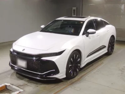 Toyota CROWN CROSSOVER