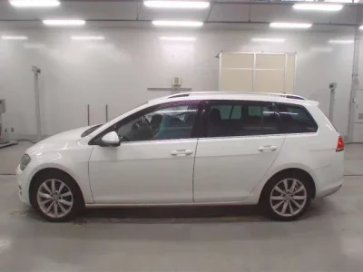 Volkswagen GOLF VARIANT