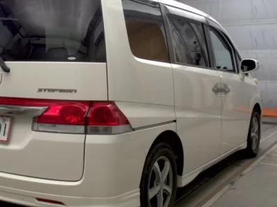 Honda STEP WAGON