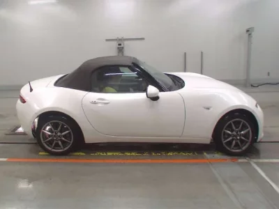 Mazda ROADSTER