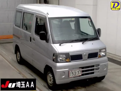 Nissan CLIPPER VAN