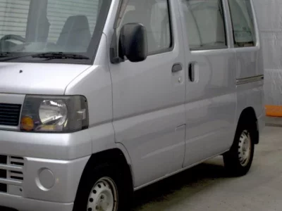 Nissan CLIPPER VAN