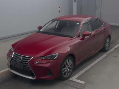 Lexus IS