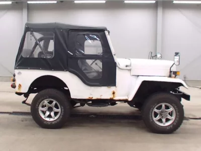 Mitsubishi JEEP