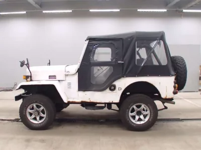 Mitsubishi JEEP
