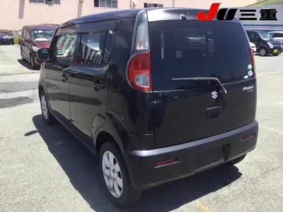 Suzuki MRWAGON