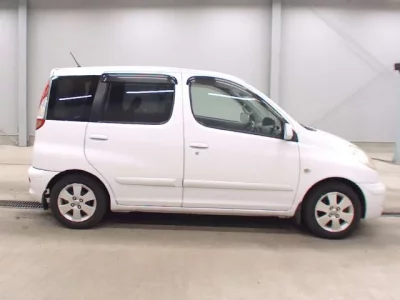 Toyota FUNCARGO