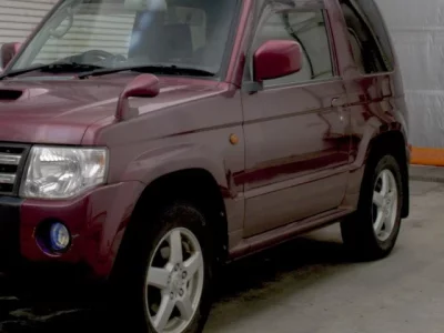 Mitsubishi PAJERO MINI