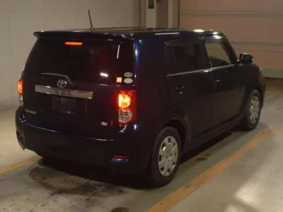 Toyota COROLLA RUMION