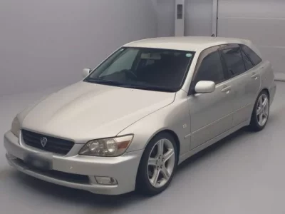 Toyota ALTEZZA WAGON