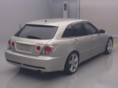 Toyota ALTEZZA WAGON