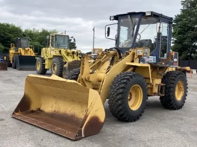 KOMATSU WA100-1