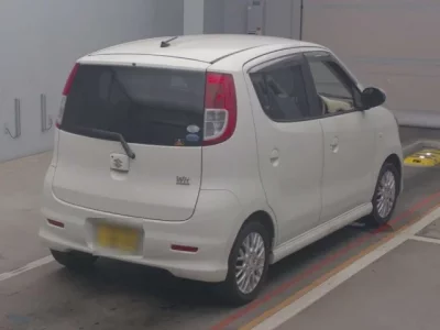 Suzuki MRWAGON