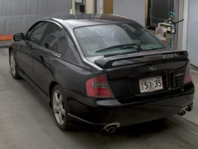 Subaru LEGACY B4