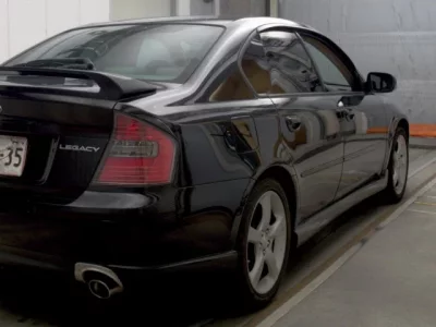 Subaru LEGACY B4