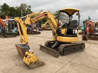 KOMATSU PC20UU-5